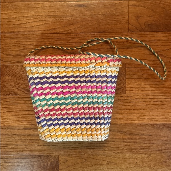 Handbags - Handwoven Multicolor Straw Shoulder Bag